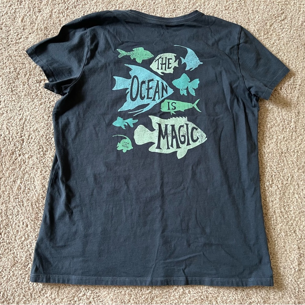 Life Is Good Ocean Magic Fish Tee. Back Print